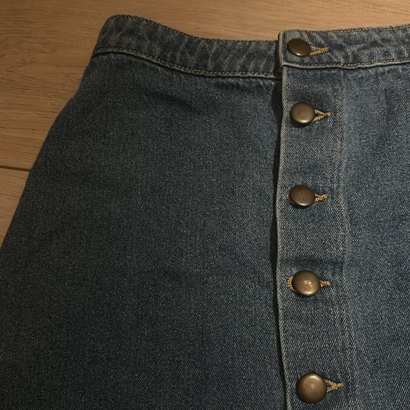 High waisted American Apparel Denim Skirt - Picture 2 of 5